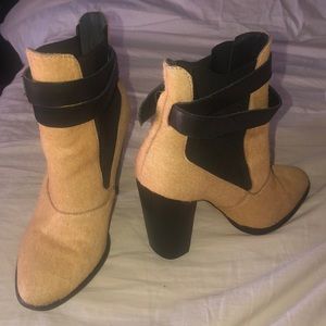 Elizabeth & James Cowhide (?) boot